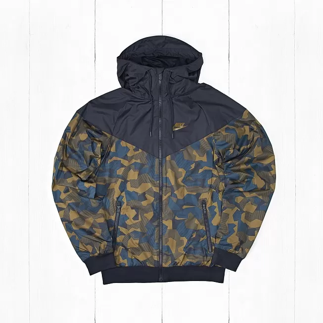 Nike camo shop windbreaker