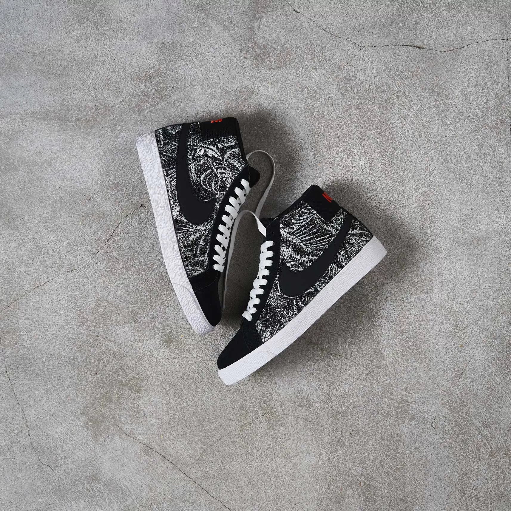 Nike SB BLAZER ZOOM MID Black Jungle Grey Print